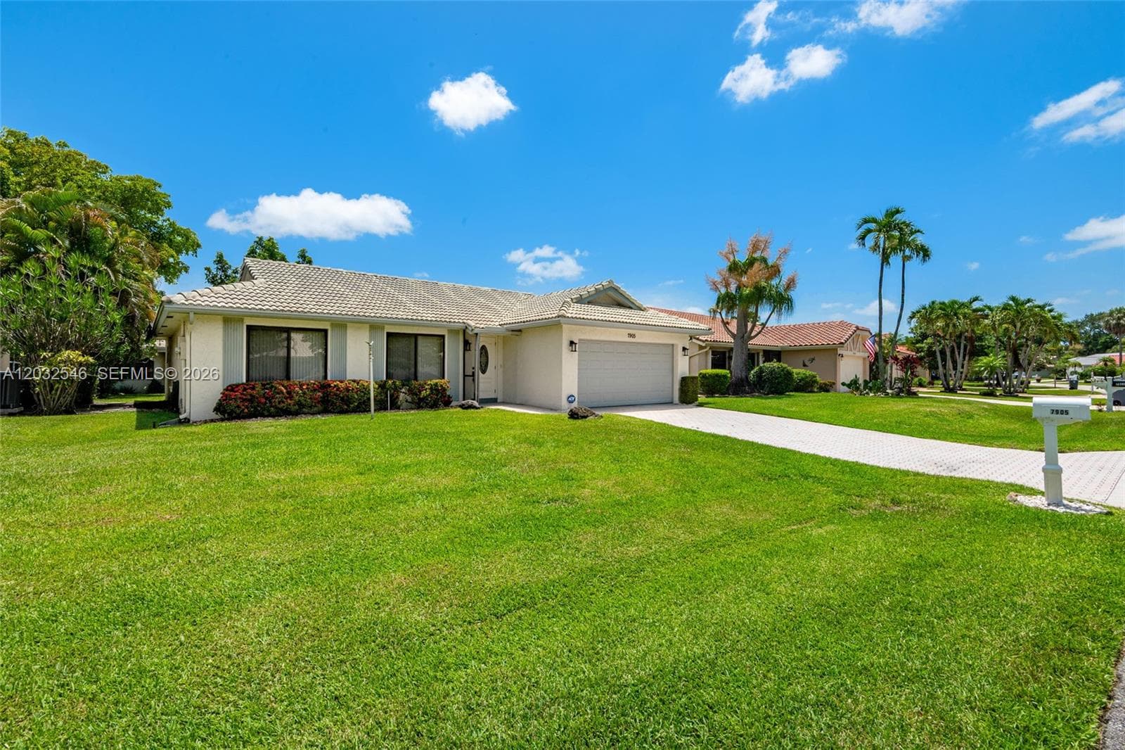 7905 Cloverfield Cir, Boca Raton, FL 33433 photo 2