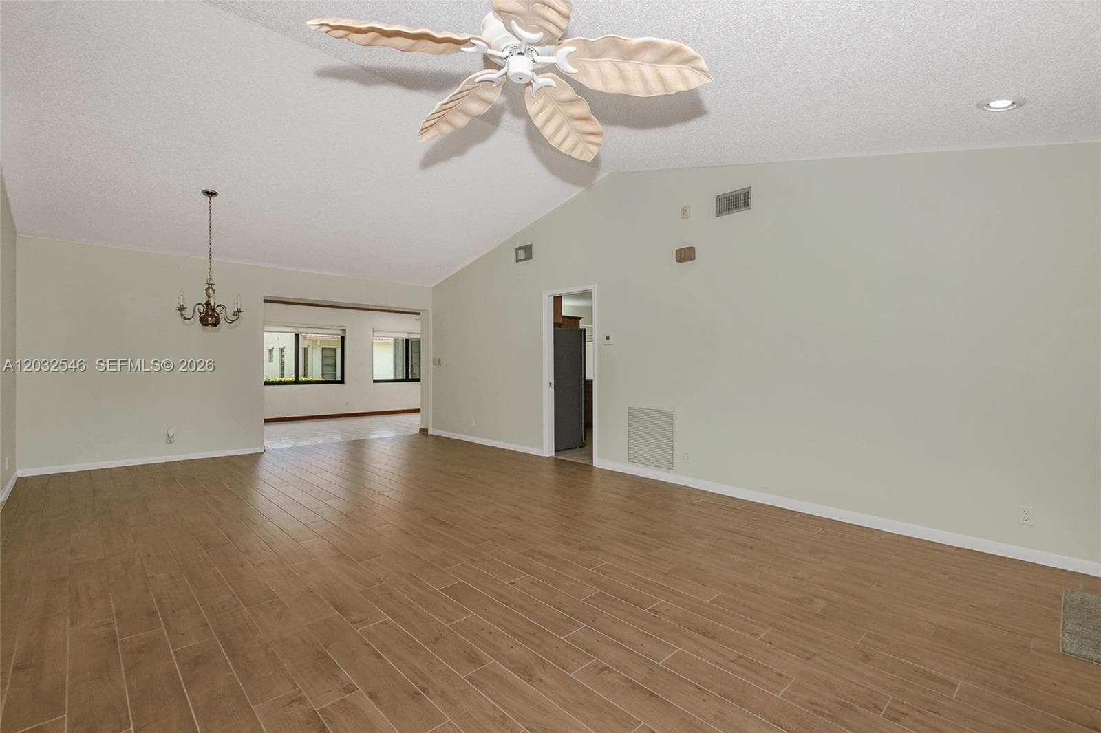 7905 Cloverfield Cir, Boca Raton, FL 33433 photo 5