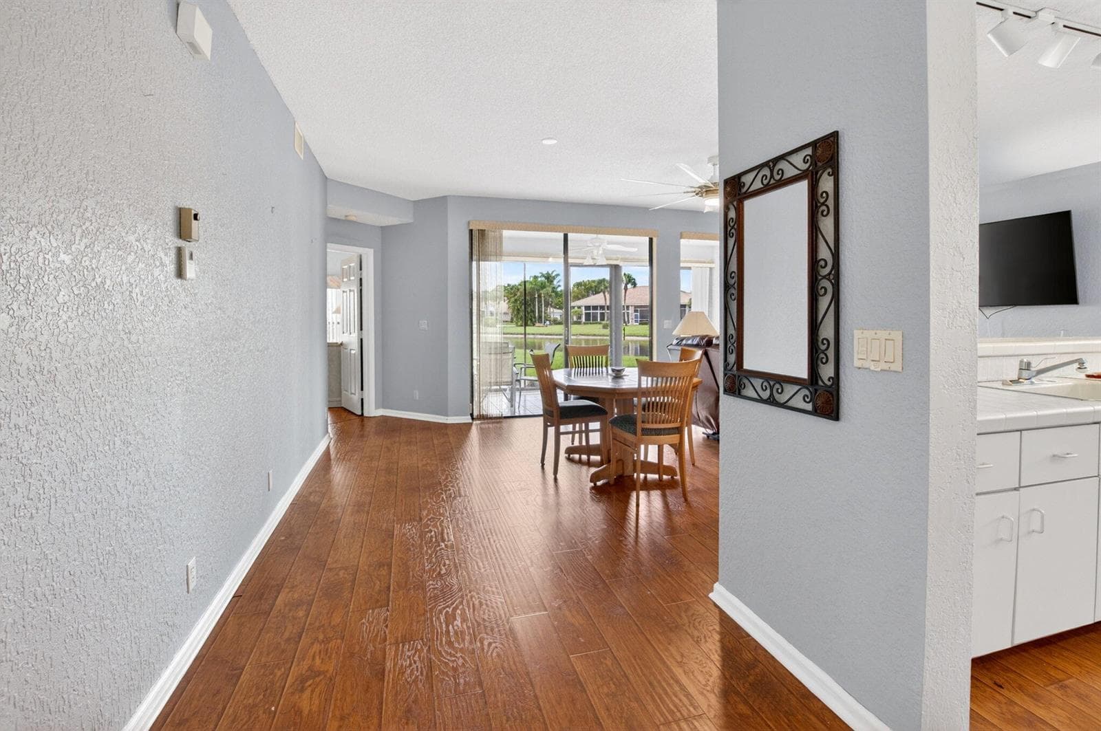 8073 Aberdeen Drive # 102, Boynton Beach, FL 33472 photo 3