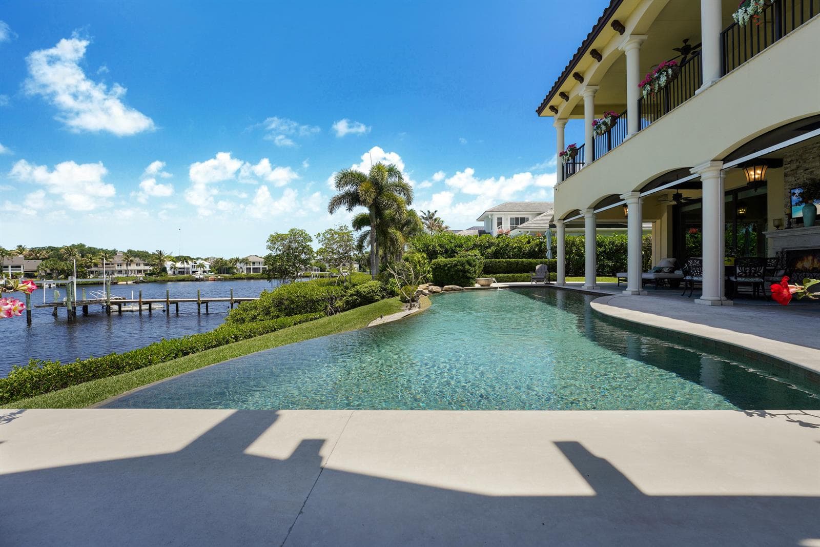 10433 SE Banyan Way, Jupiter, FL 33469 photo 3