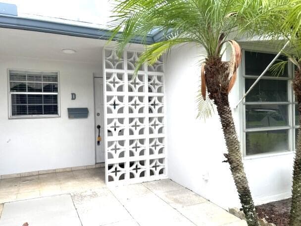1152 Circle Drive # D, Delray Beach, FL 33445 photo 2