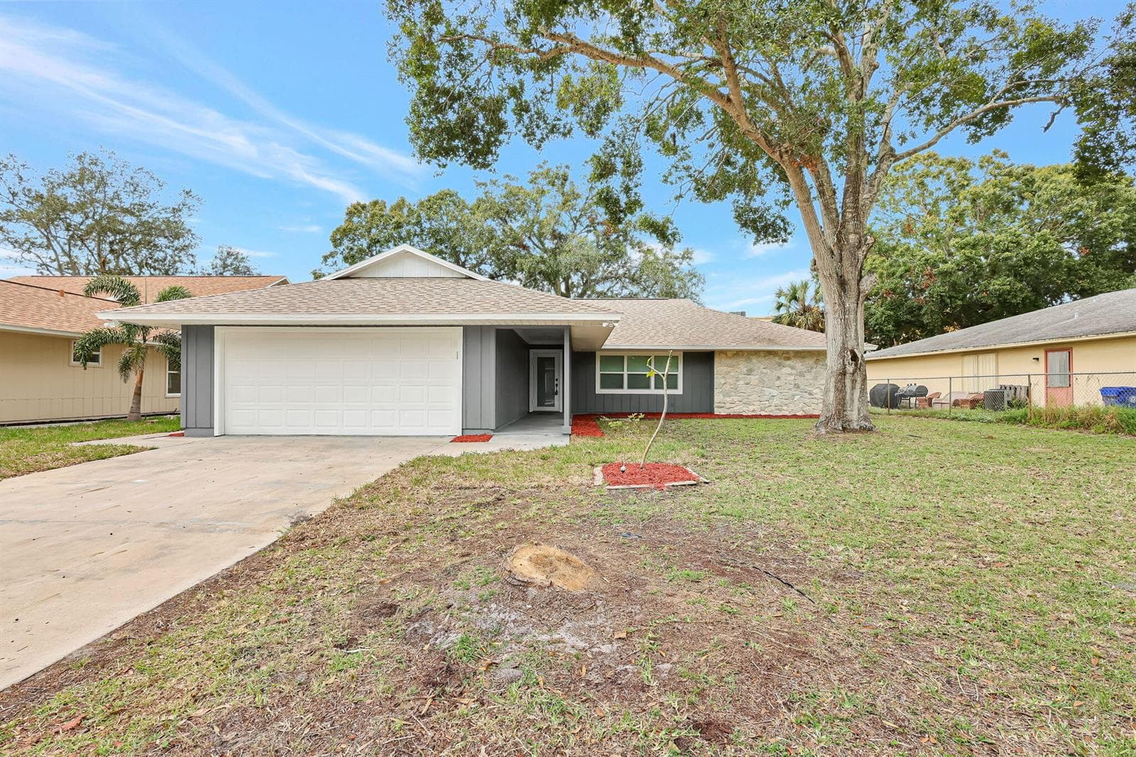 1825 39th Avenue, Vero Beach, FL 32960 photo 2