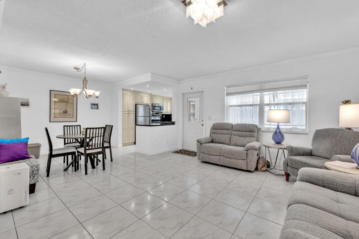 580 Egret Drive # 121, Hallandale Beach, FL 33009 photo 5