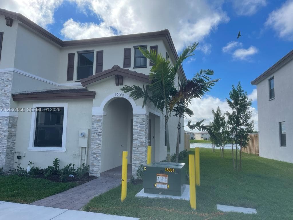 10144 SW 228th Ter, Miami, FL 33190 photo 3