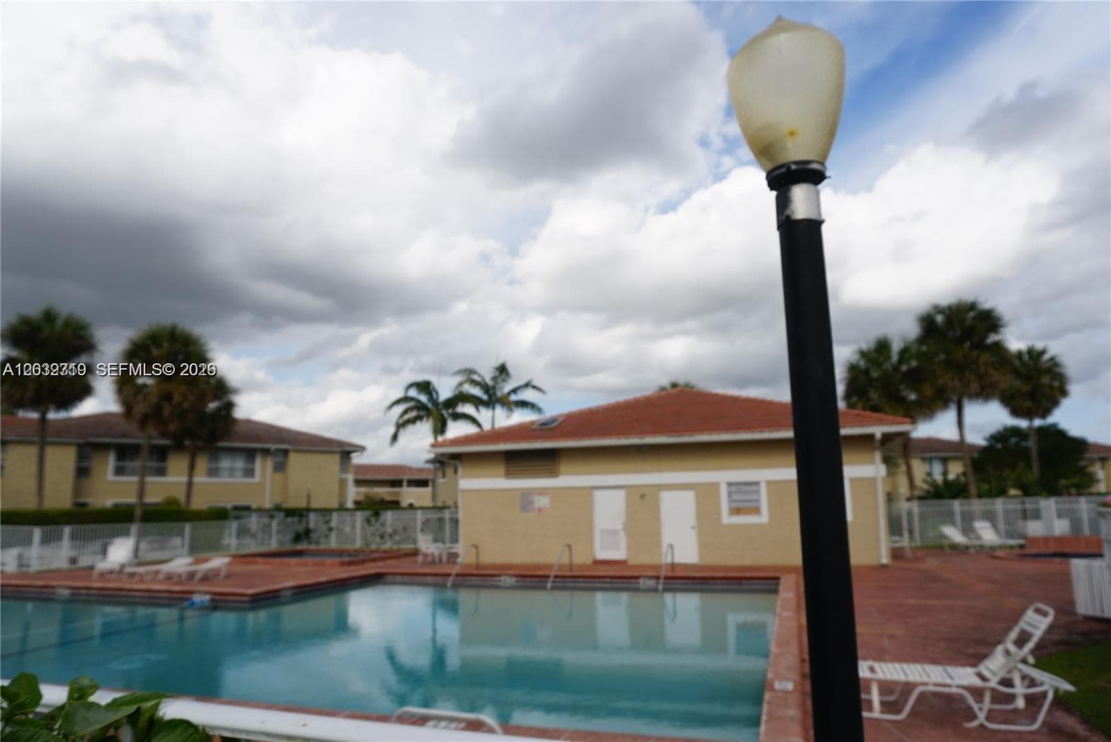 841 Twin Lakes Dr # 30-A, Coral Springs, FL 33071 photo 3