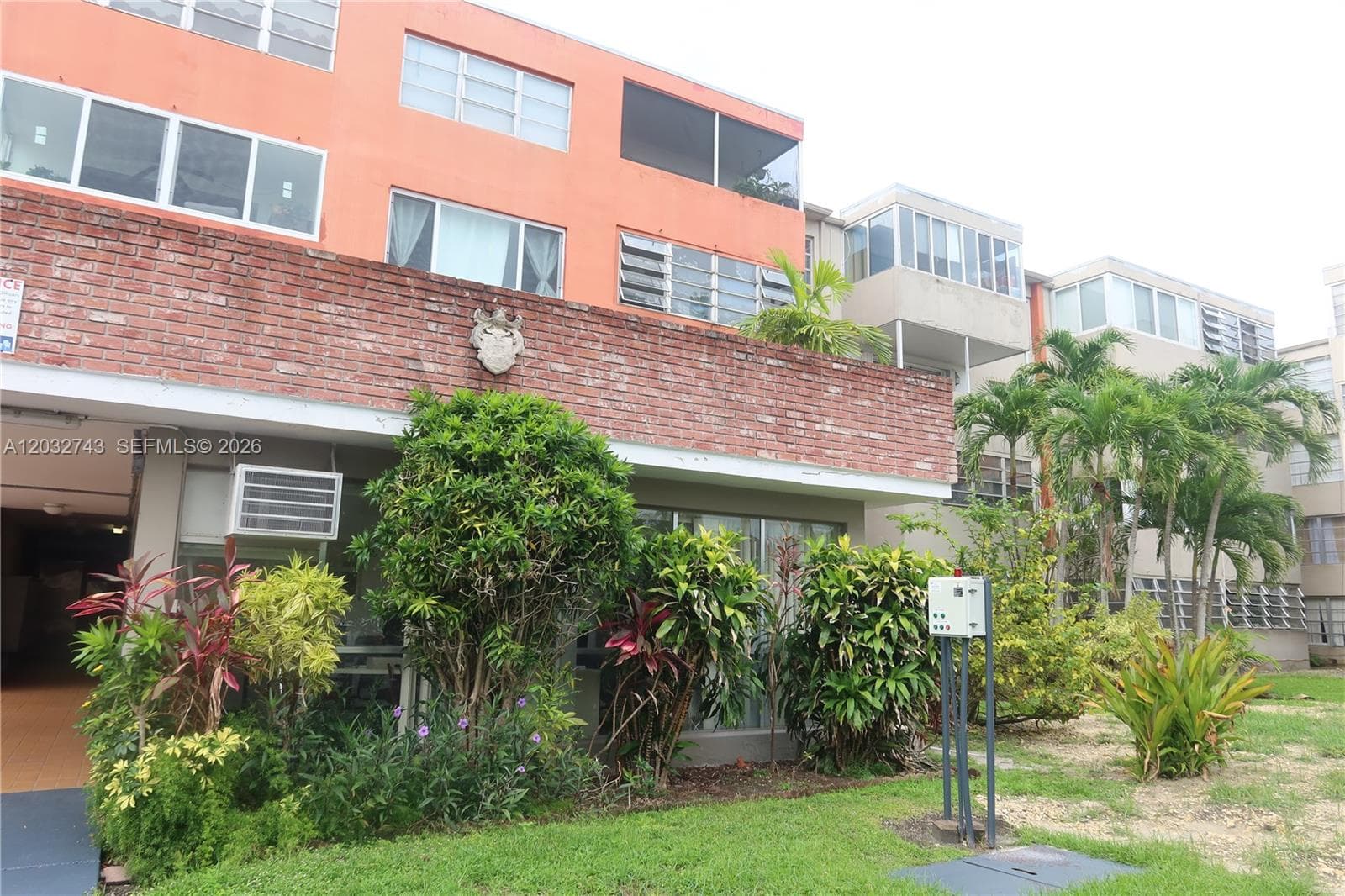 1850 NE 169th St # 312, North Miami Beach, FL 33162 photo 5
