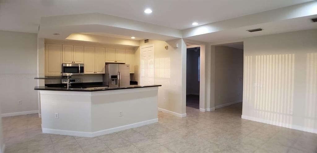 8207 NW 128th Lane # 18-b, Parkland, FL 33076 photo 4