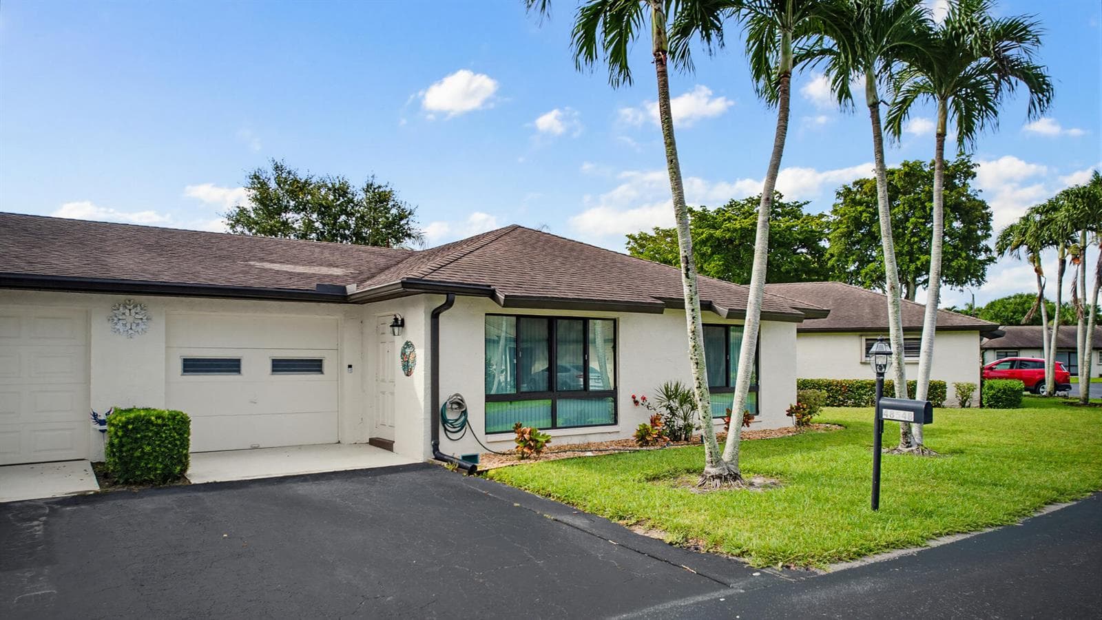 4854 Equestrian Circle # Apt B, Boynton Beach, FL 33436 photo 2