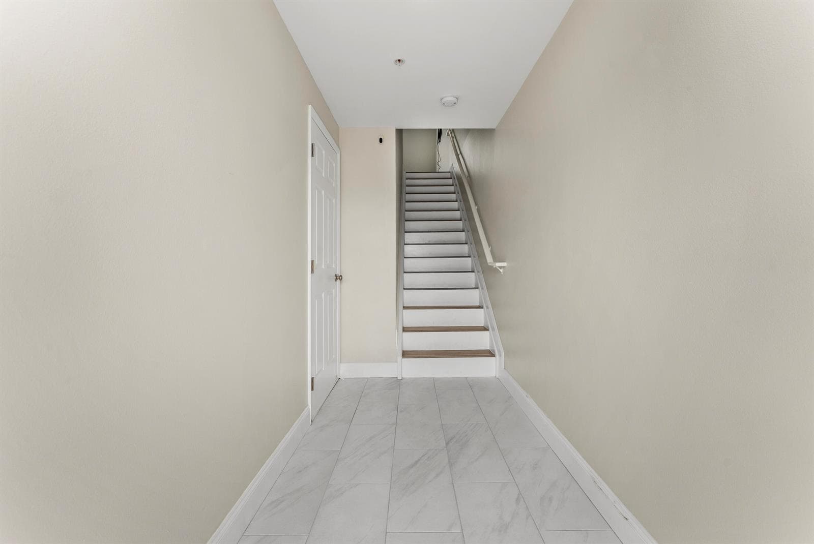 643 Casa Loma Boulevard, Boynton Beach, FL 33435 photo 4