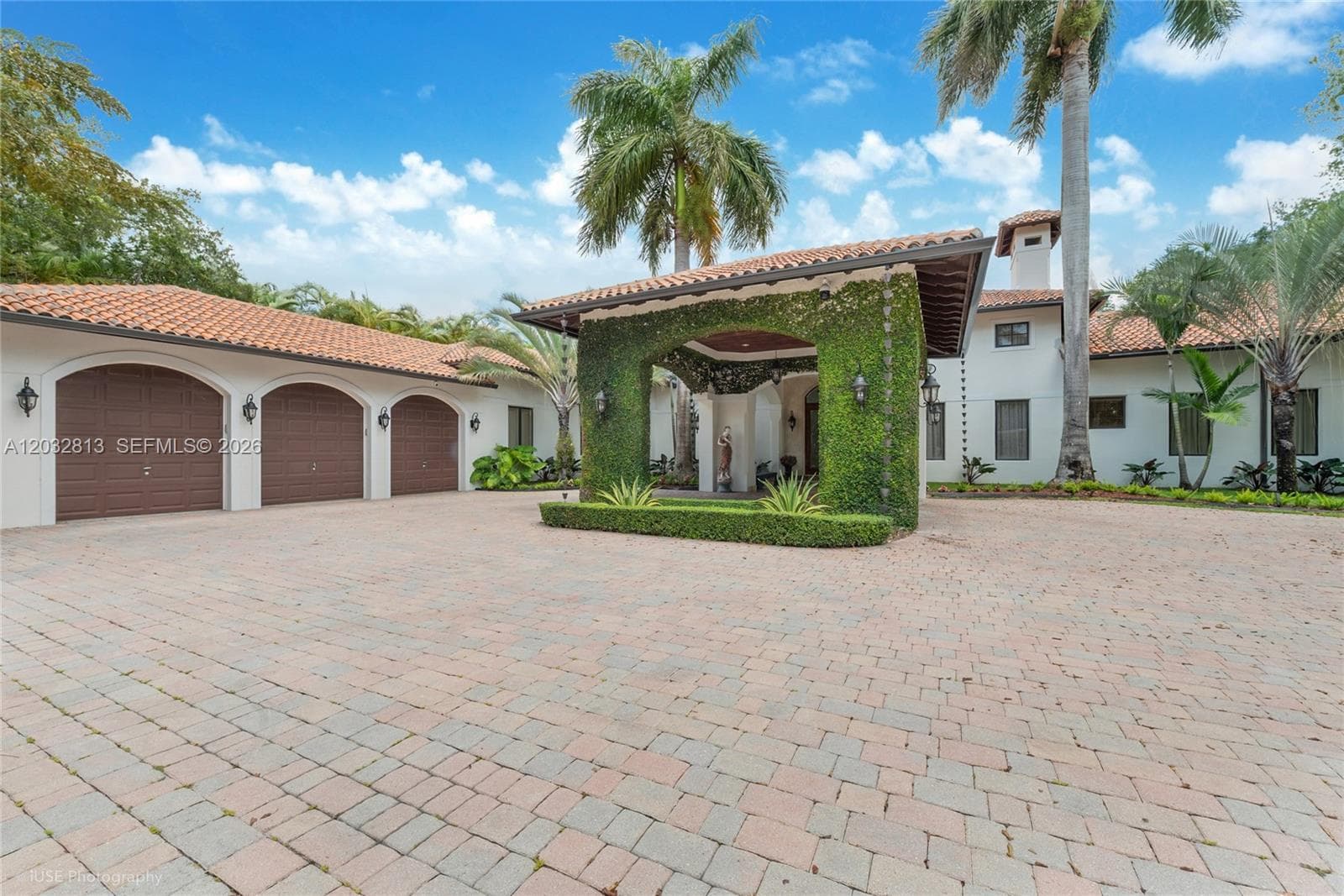 7405 SW 104th St, Pinecrest, FL 33156 photo 2