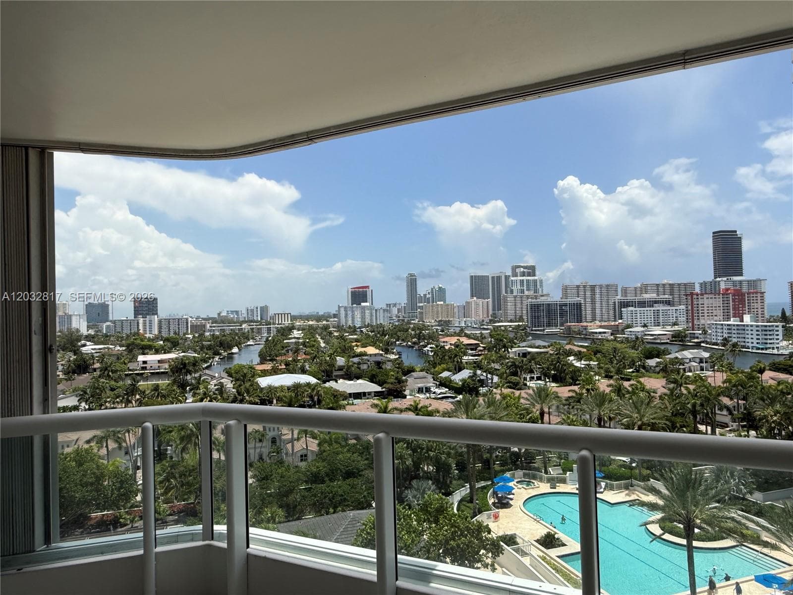 21205 Yacht Club Dr # 1201, Aventura, FL 33180 photo 2