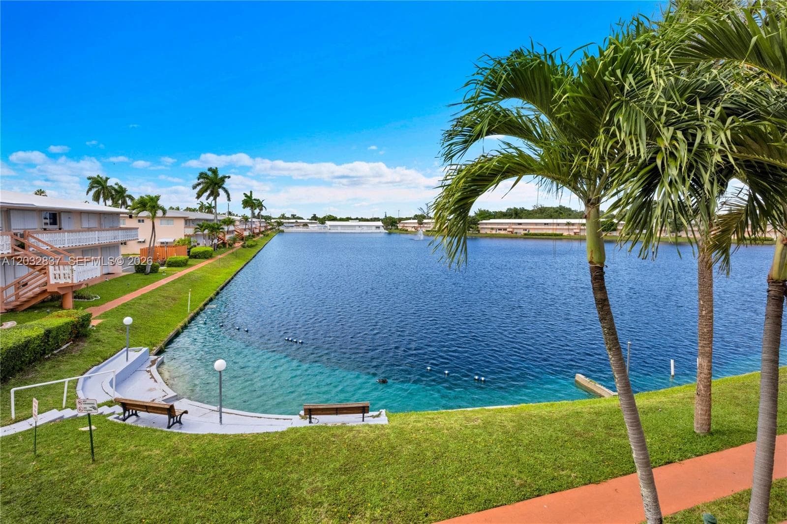 1050 SW 11th ST # #20L, Hallandale Beach, FL 33009 photo 2