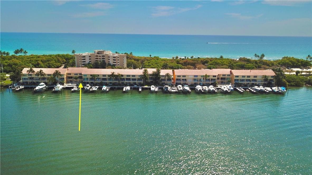 4230 N Ocean Drive, Hollywood, FL 33019 photo 2