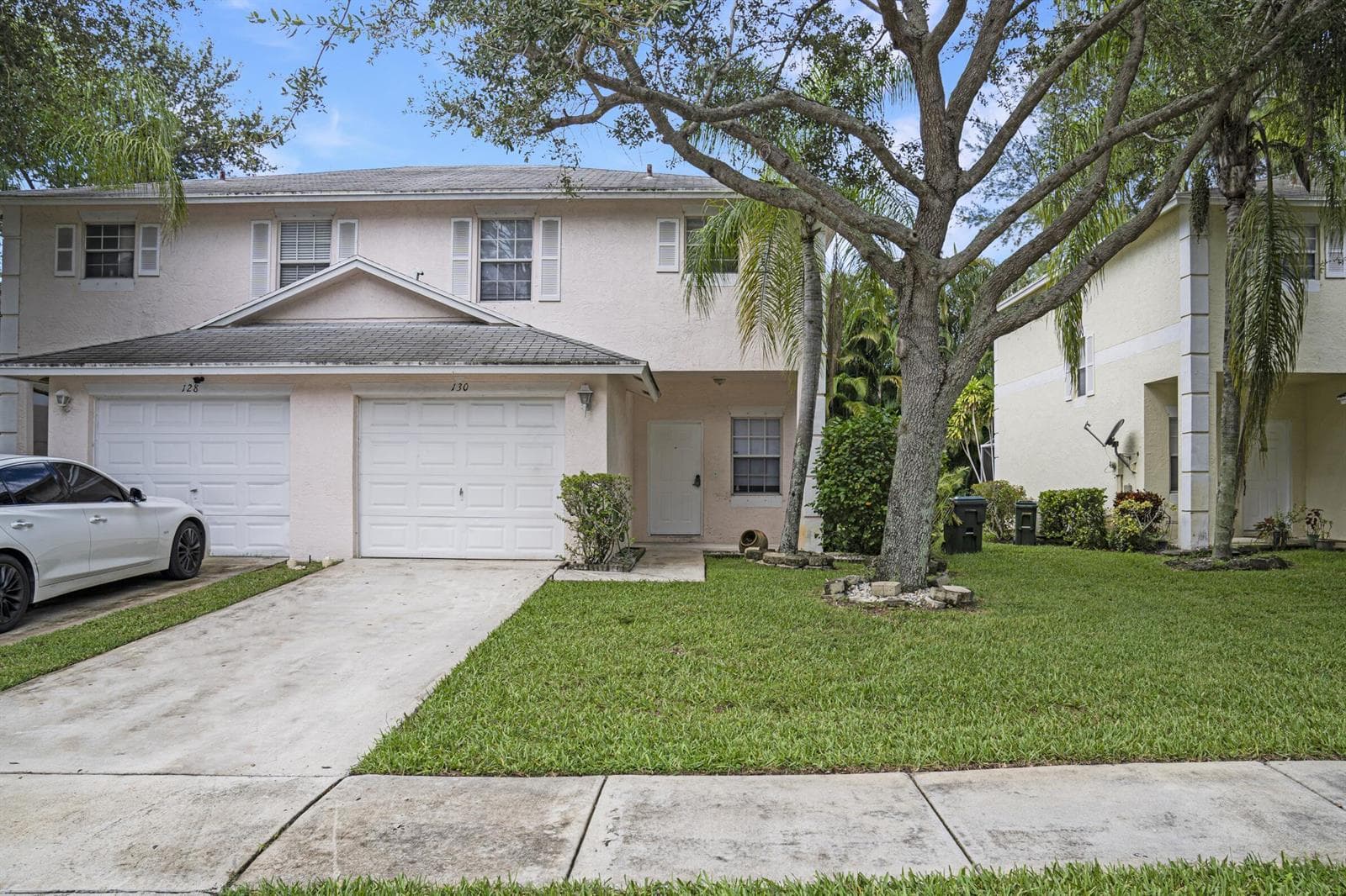 130 Baldwin Boulevard, FL 33463 photo 2