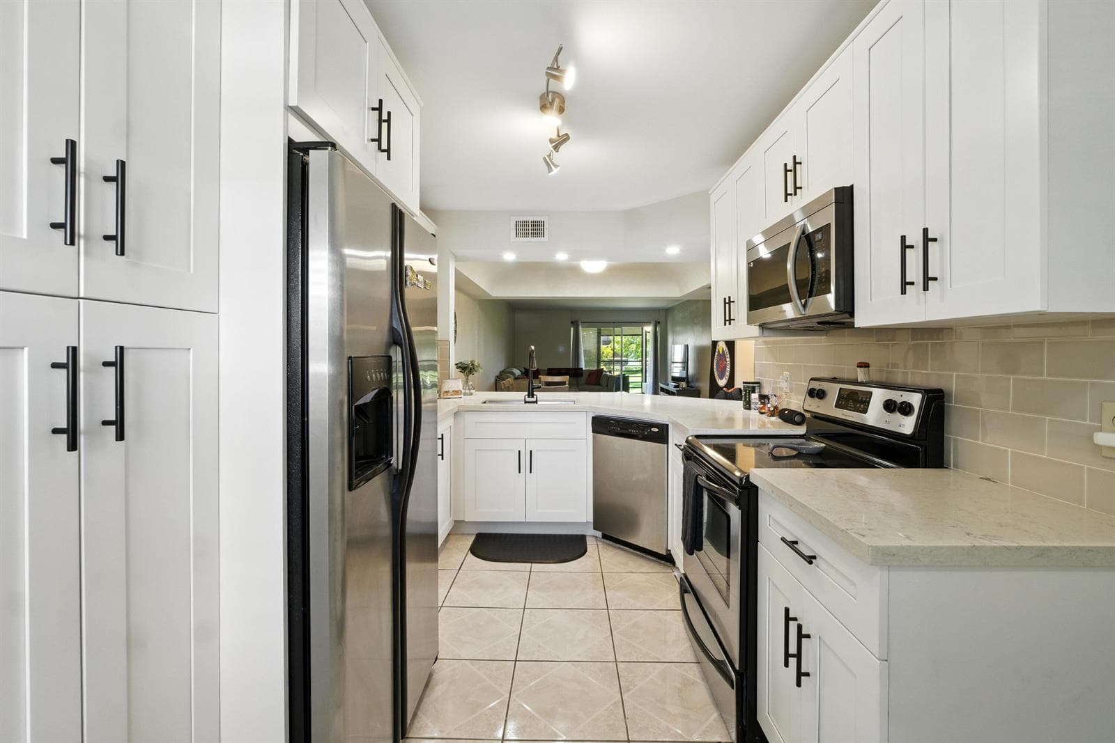 23380 Carolwood Lane # 202, Boca Raton, FL 33428 photo 3
