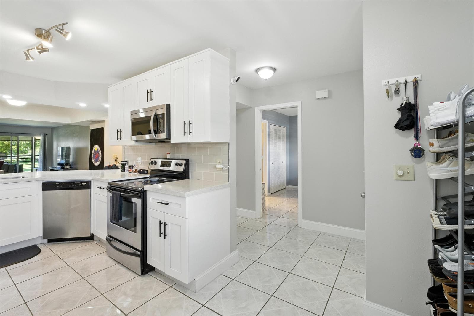 23380 Carolwood Lane # 202, Boca Raton, FL 33428 photo 5