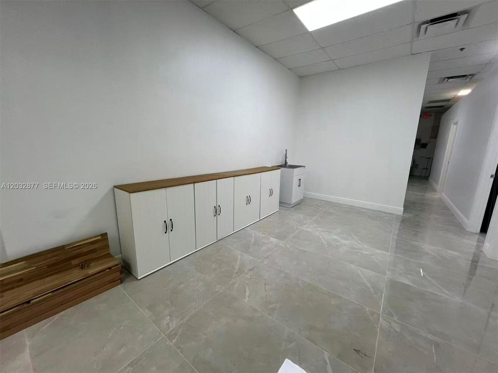 Stirling Rd, Davie FL 33314 photo 4
