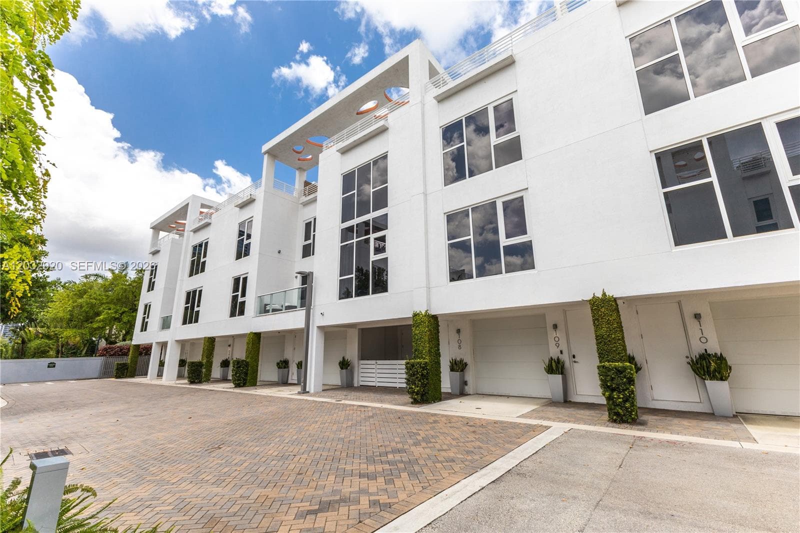 455 NE 39th St # 109, Miami, FL 33137 photo 2