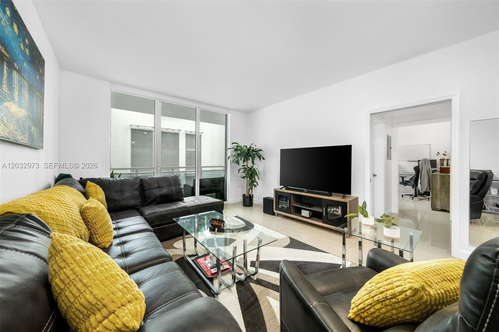 950 Brickell Bay Dr # 803, Miami, FL 33131 photo 2