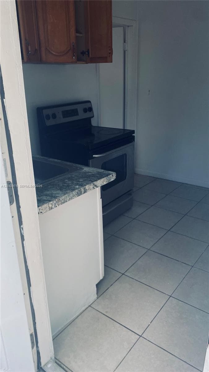 1070 NW 147th St # 0, Miami, FL 33168 photo 2