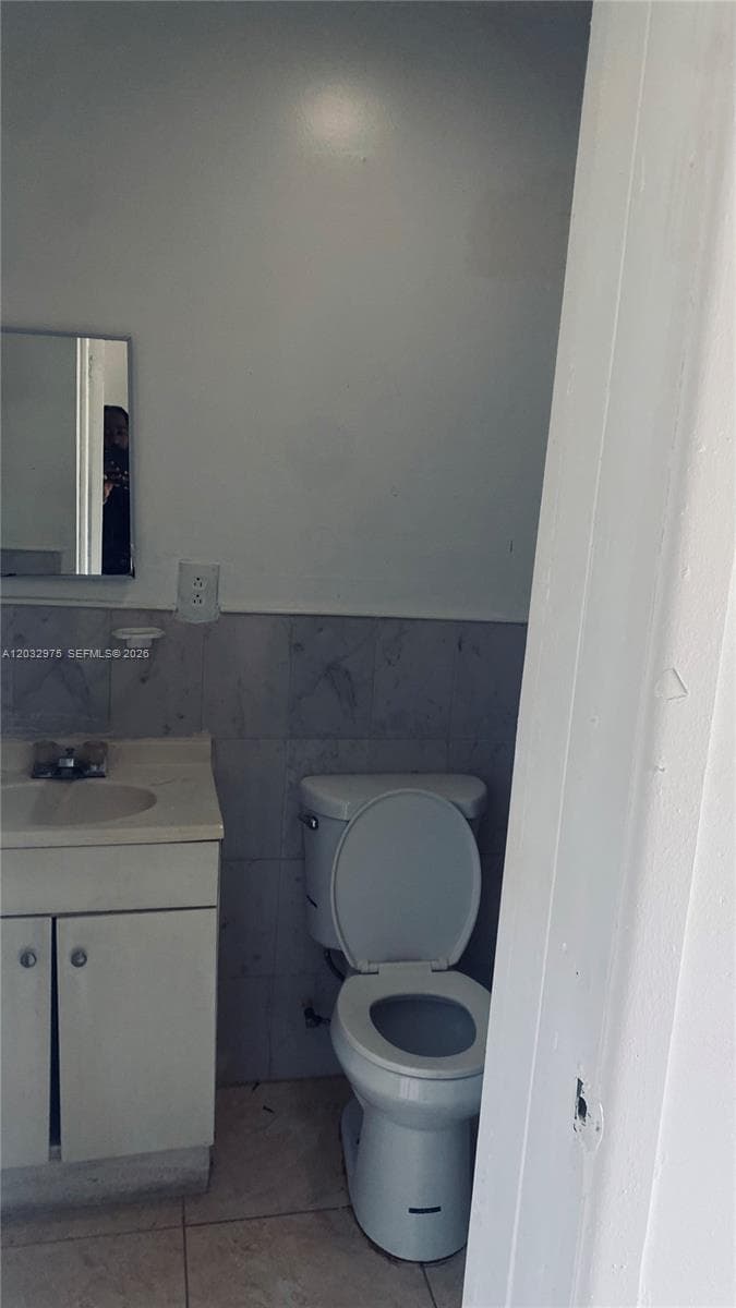 1070 NW 147th St # 0, Miami, FL 33168 photo 5