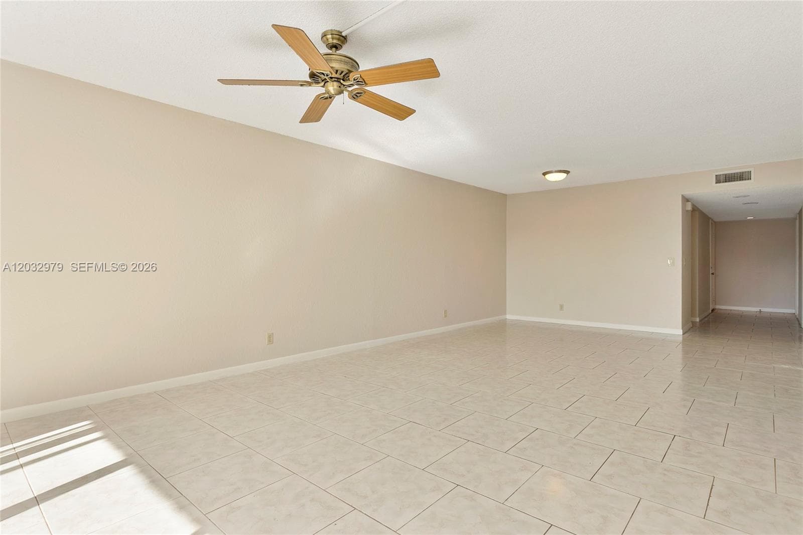 300 Racquet Club Rd # 104, Weston, FL 33326 photo 5