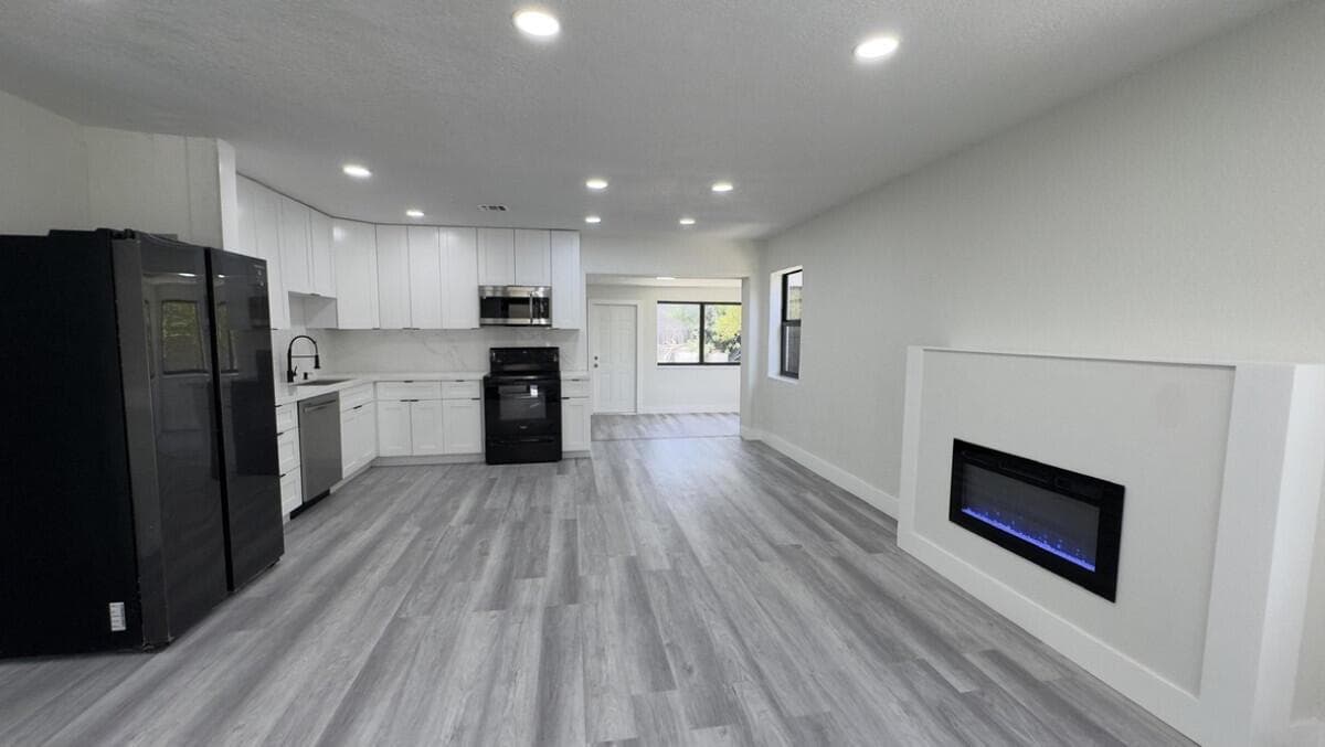 235 SW 21st Way, Fort Lauderdale, FL 33312 photo 3