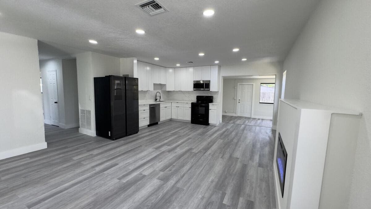 235 SW 21st Way, Fort Lauderdale, FL 33312 photo 5