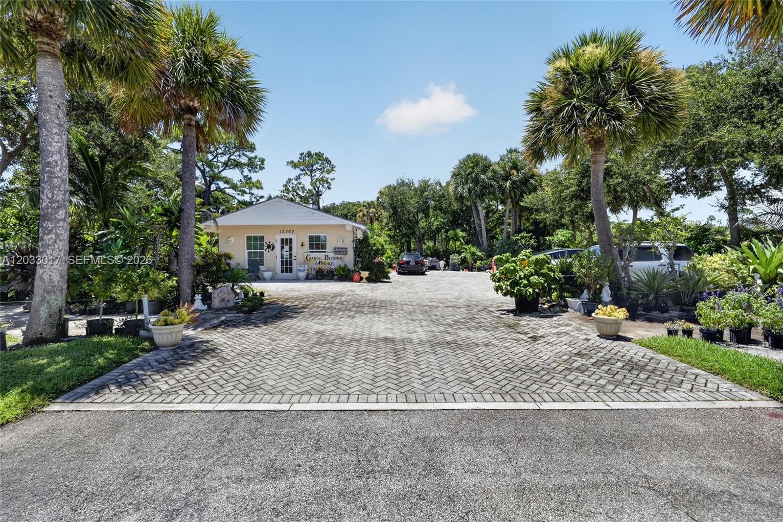 12360 SE Dixie Hwy, Hobe Sound, FL 33455 photo 2