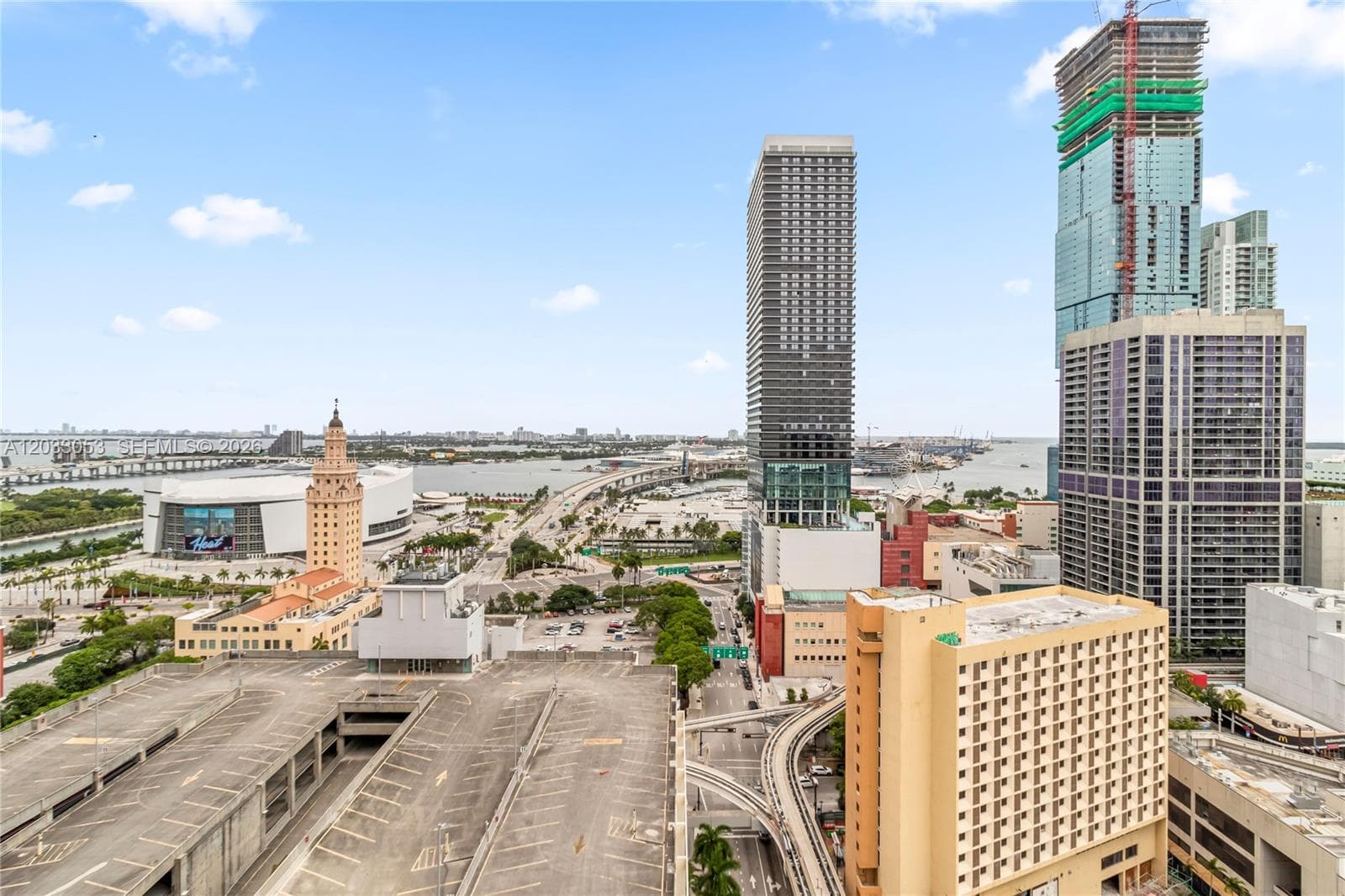 121 NE 5th St # 2401, Miami, FL 33132 photo 2