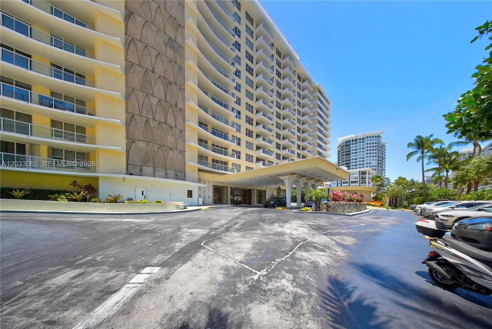 5600 Collins Ave # 7W, Miami Beach, FL 33140 photo 3