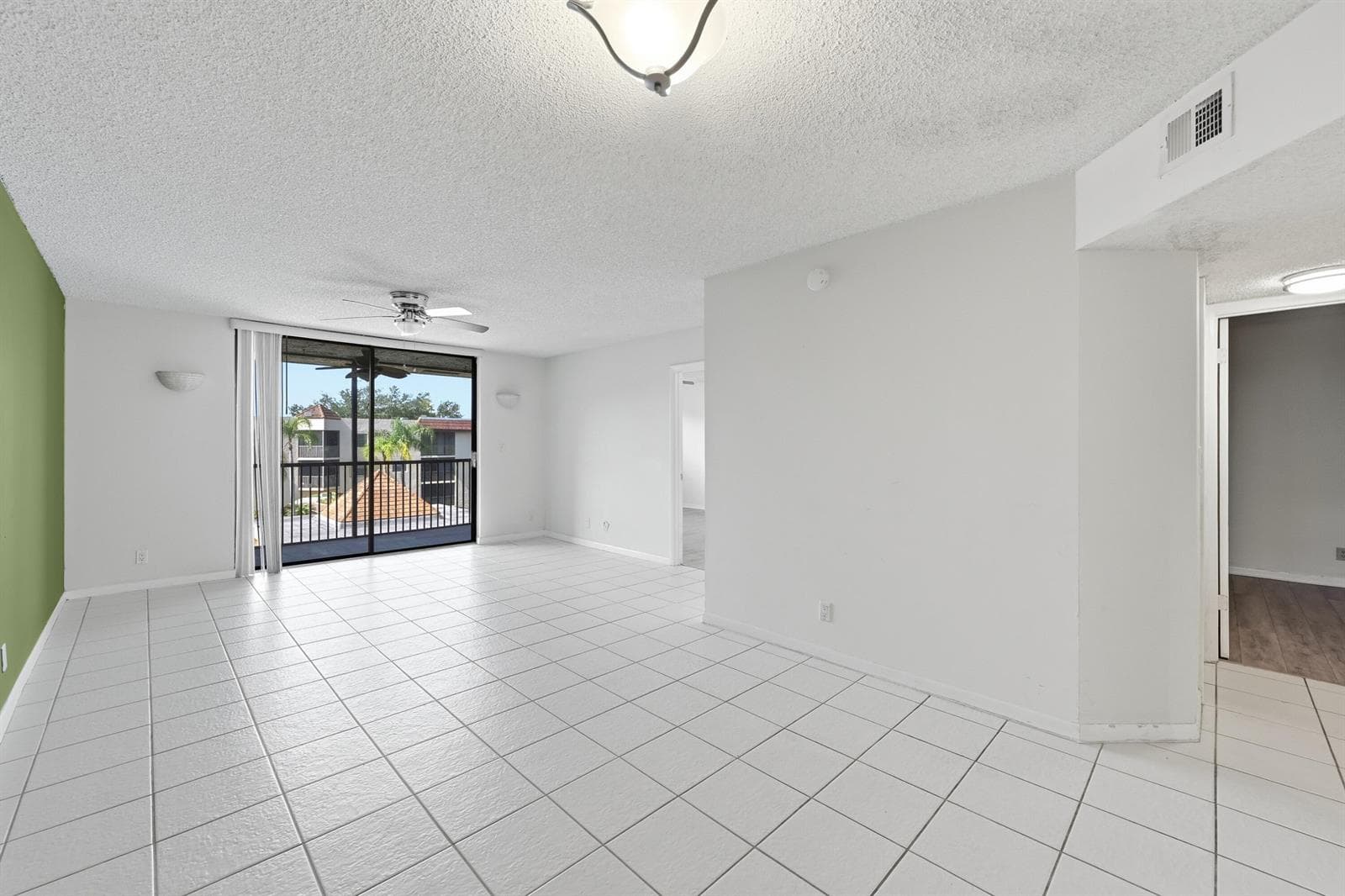 10501 W Broward Boulevard # 405, Plantation, FL 33324 photo 5