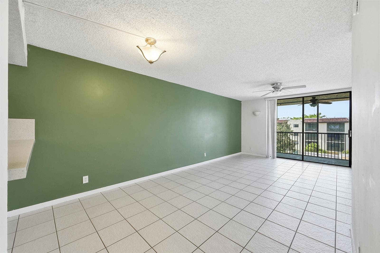 10501 W Broward Boulevard # 405, Plantation, FL 33324 photo 4