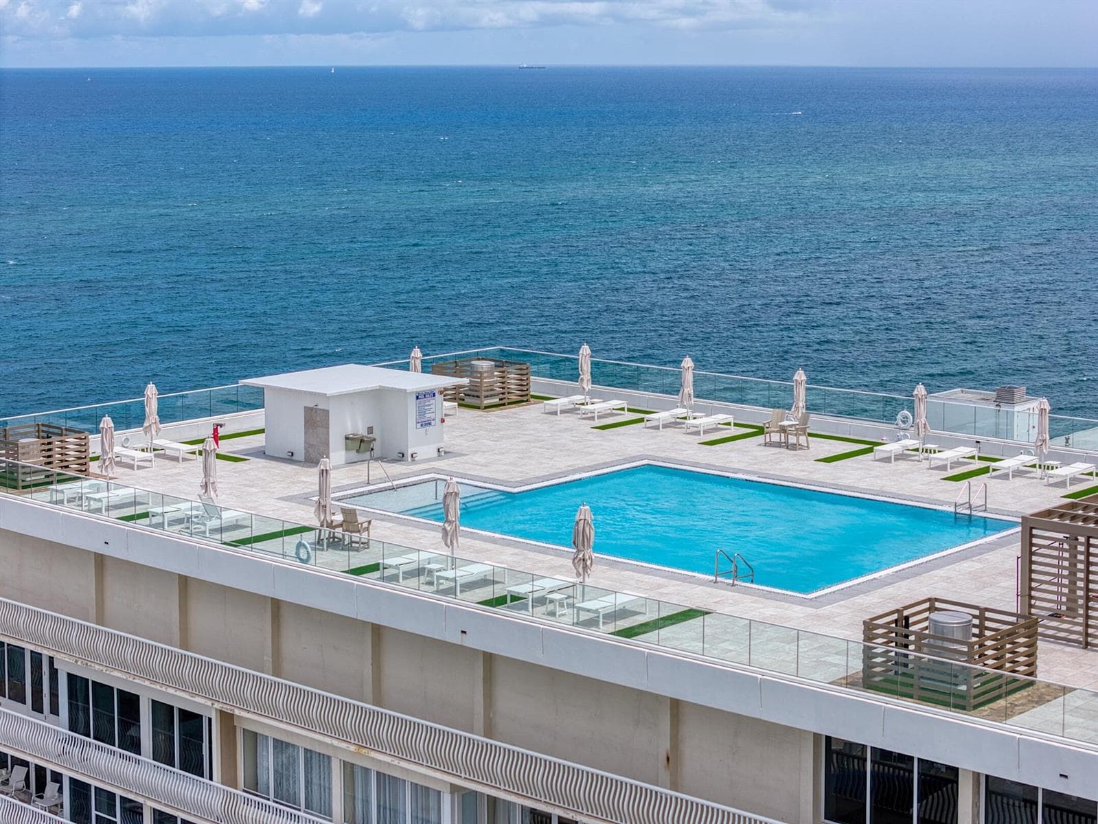Ocean Club photo 3