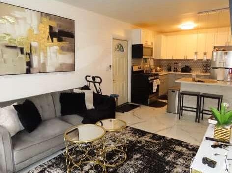 306 NE 6th Street # 1-4, Hallandale Beach, FL 33009 photo 2
