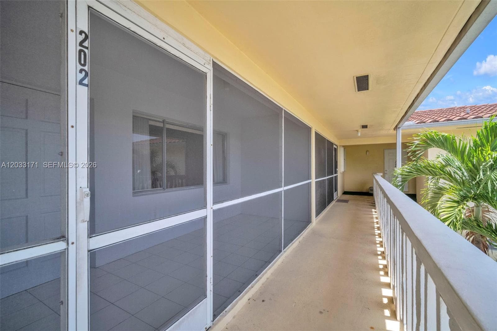 2101 NE 68th St # 202, Fort Lauderdale, FL 33308 photo 3
