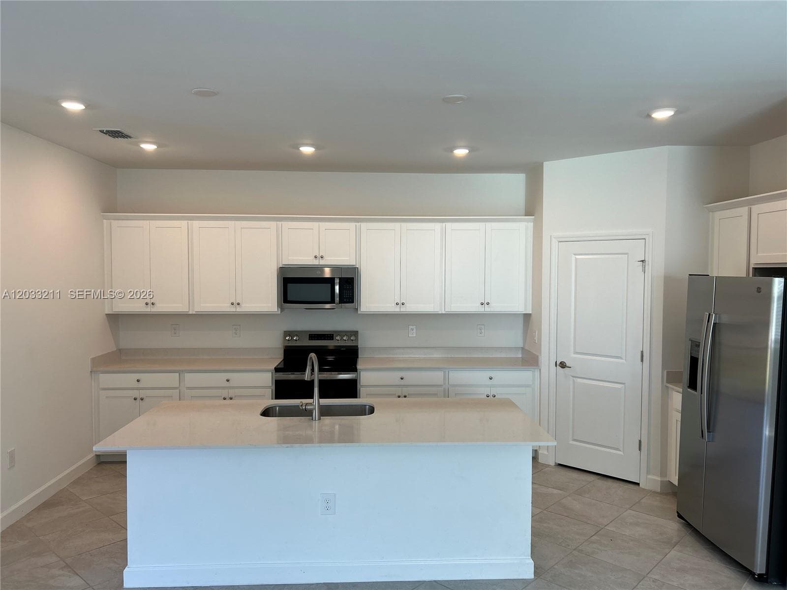 20483 Copperhead DR # 20483, Lehigh Acres, FL 33936 photo 4