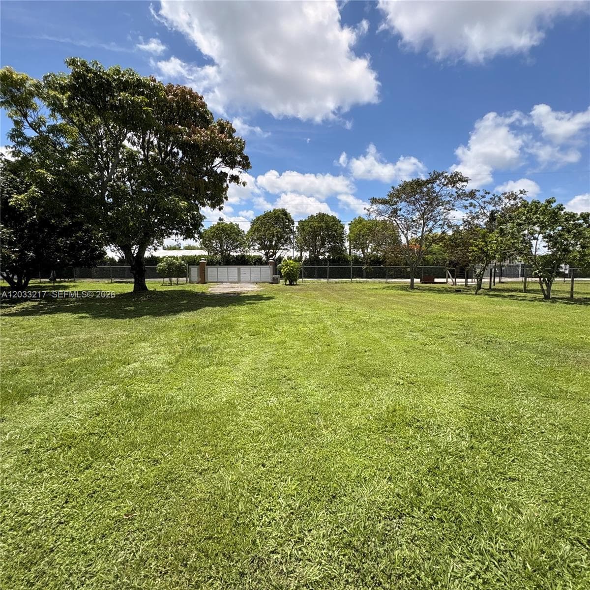 21060 SW 213th Ave, RD, Unincorporated Dade County, FL 33187 photo 2