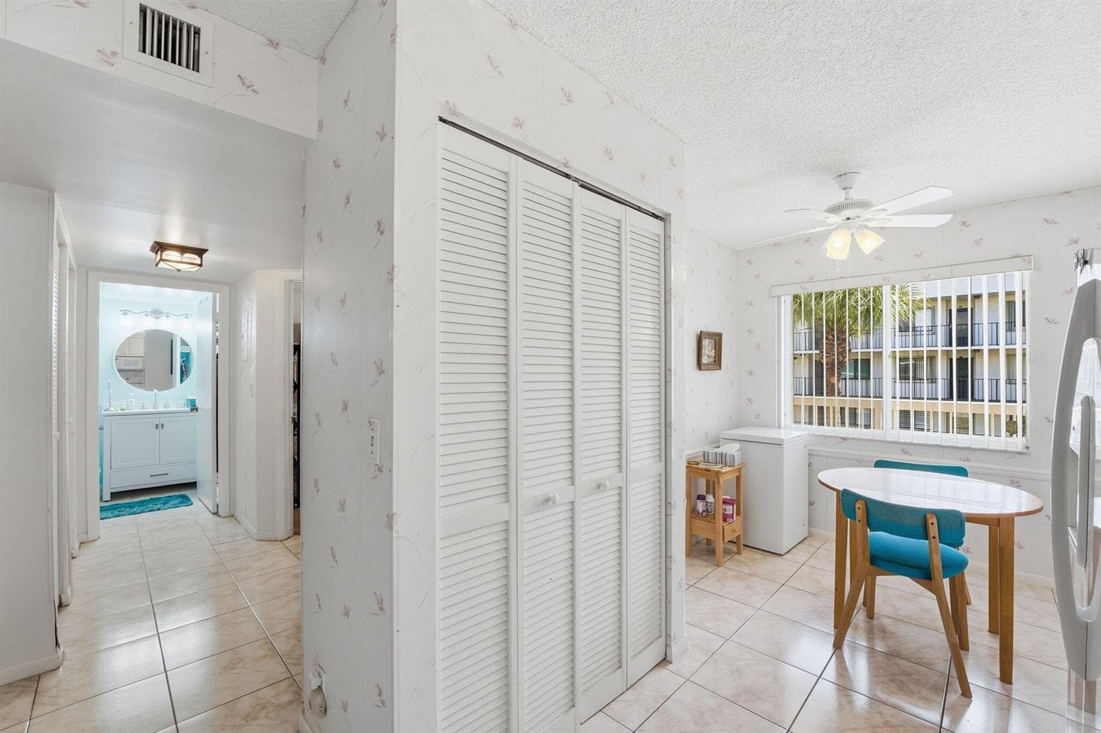 3146 Via Poinciana # 307, Lake Worth, FL 33467 photo 4