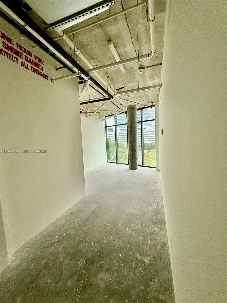 21290 Biscayne Blvd # 301, Aventura, FL 33180 photo 2