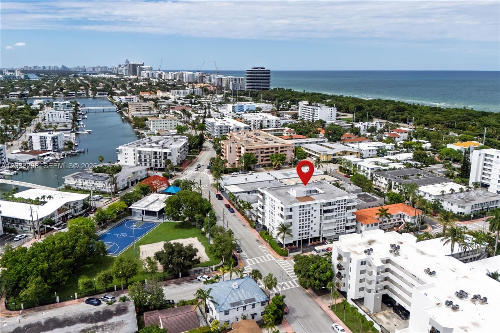 8001 Byron Ave # 3C, Miami Beach, FL 33141 photo 2