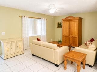 175 Flanders D, Delray Beach, FL 33484 photo 3