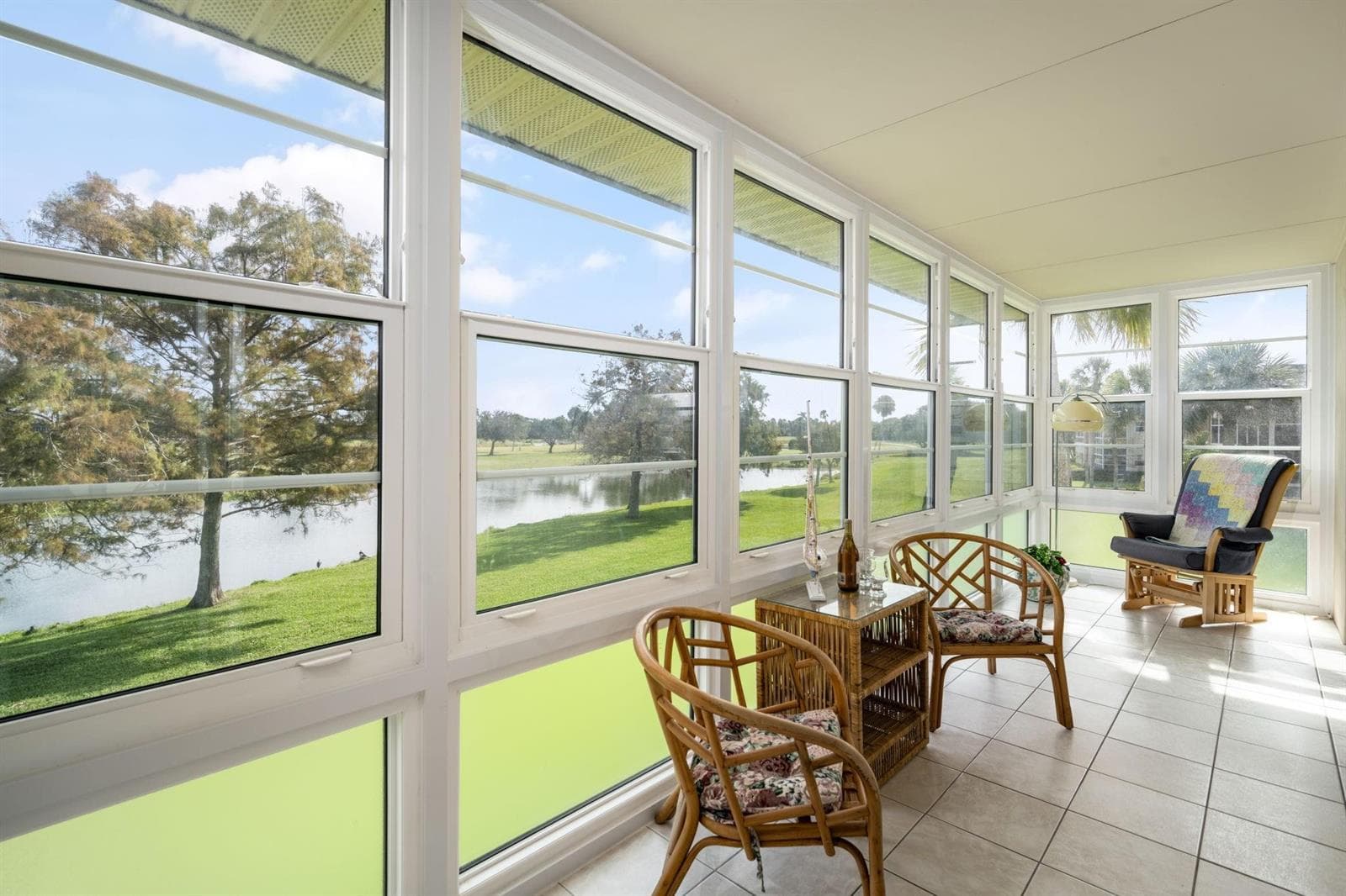 40 VISTA GARDENS Trail # 201, Vero Beach, FL 32962 photo 2