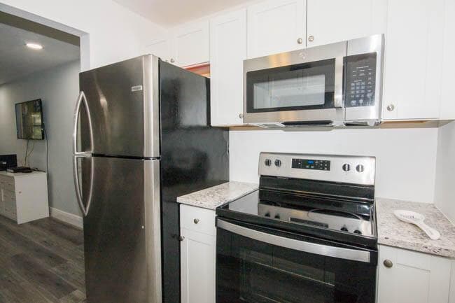 149 West Court, Royal Palm Beach, FL 33411 photo 2