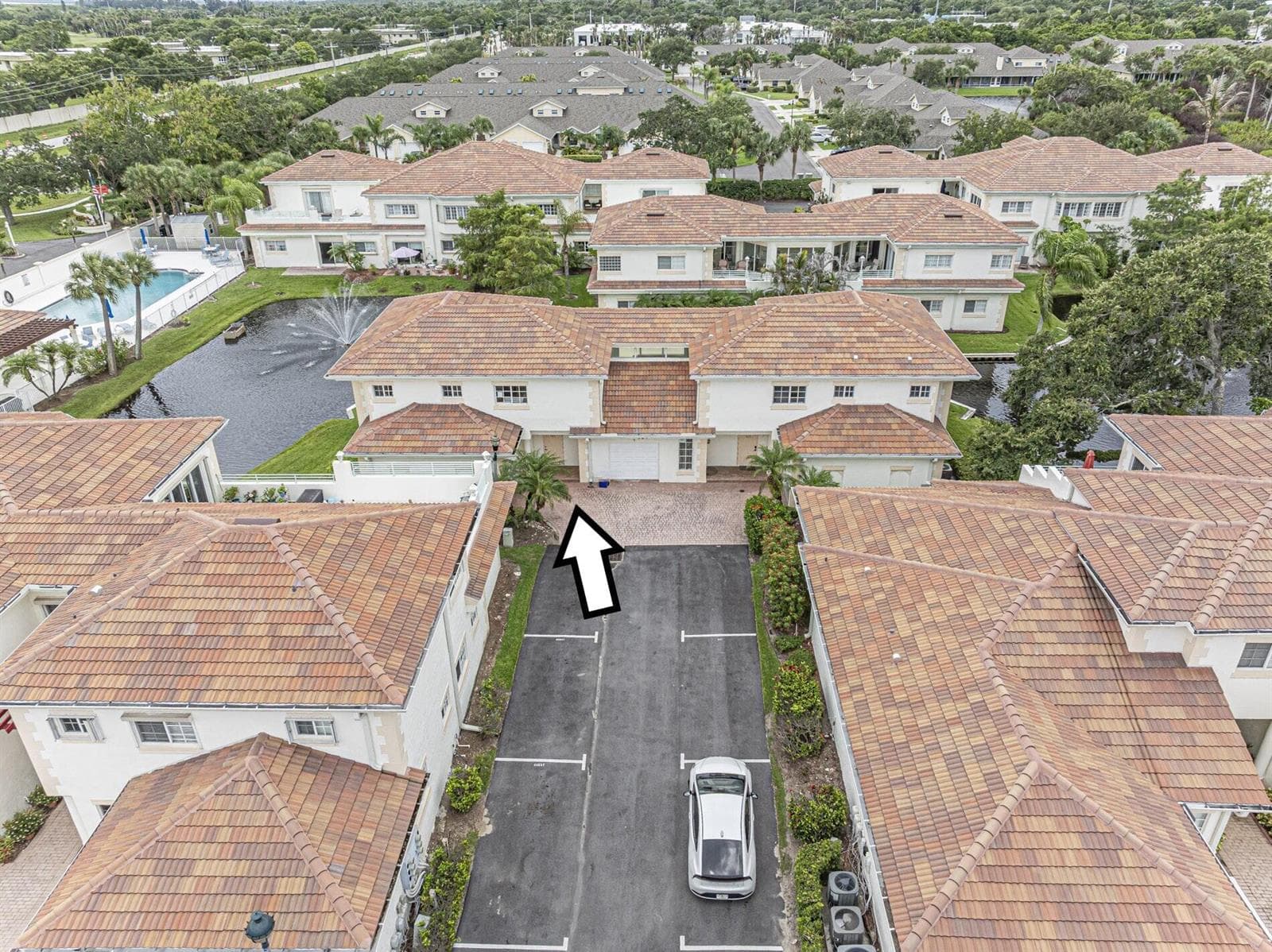 524 7th Square # 101, Vero Beach, FL 32962 photo 2
