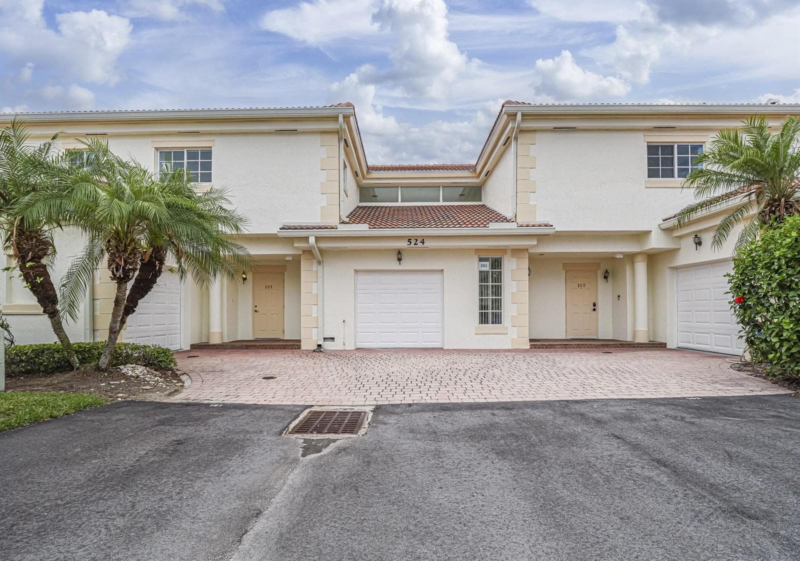 524 7th Square # 101, Vero Beach, FL 32962 photo 3