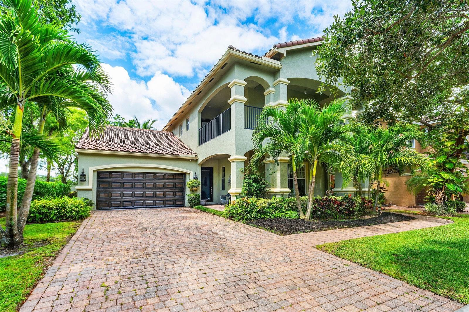 599 Cresta Circle, West Palm Beach, FL 33413 photo 3