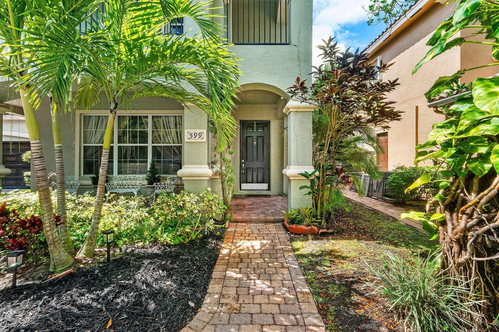 599 Cresta Circle, West Palm Beach, FL 33413 photo 4
