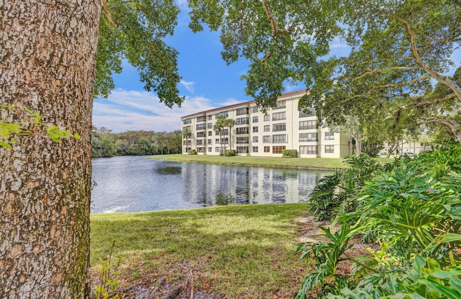 2768 Carambola Circle S # 301, Coconut Creek, FL 33066 photo 5