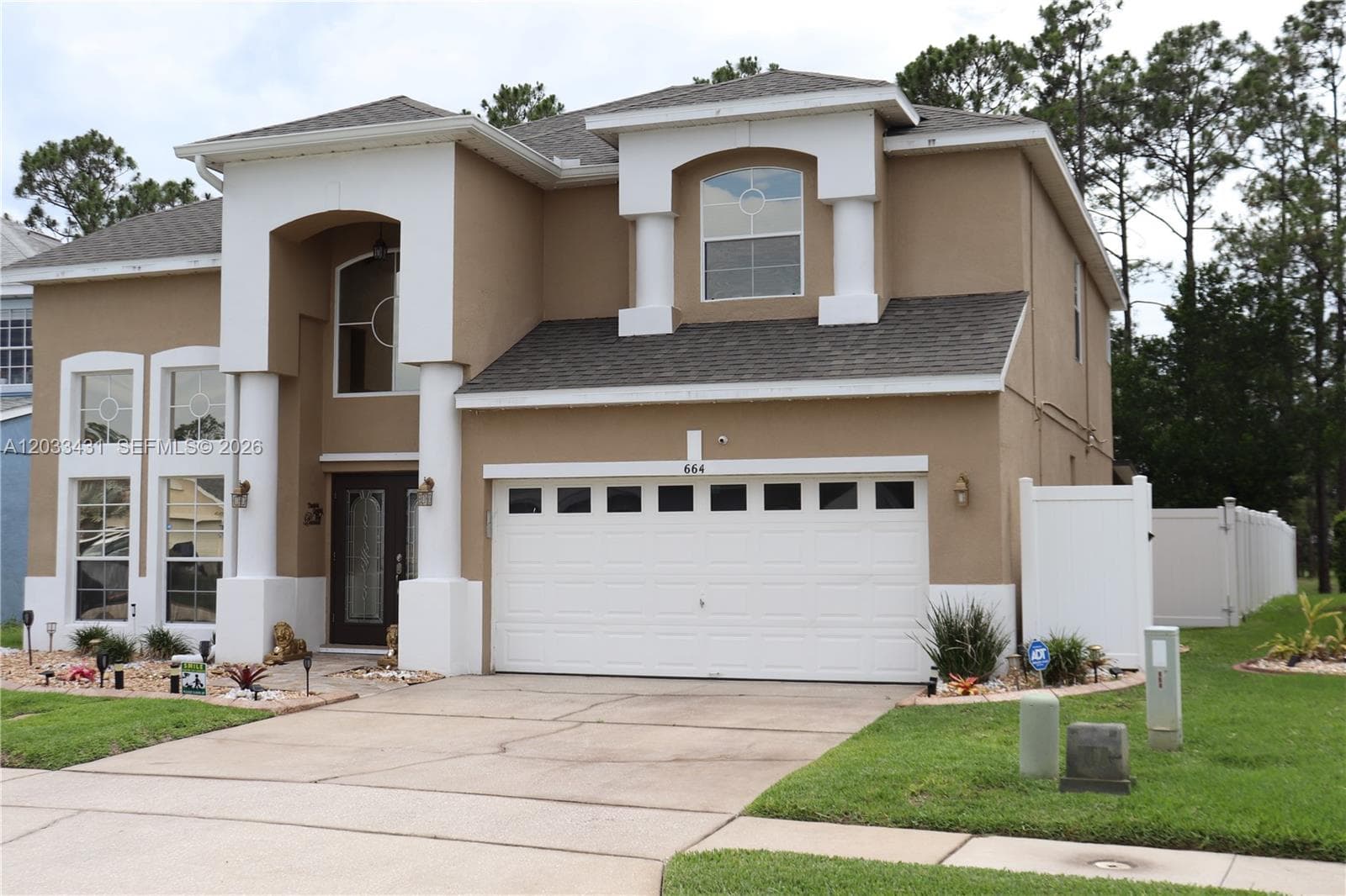 664 Oxford Drive, Other City - In The State Of Florida, FL 33897 photo 3